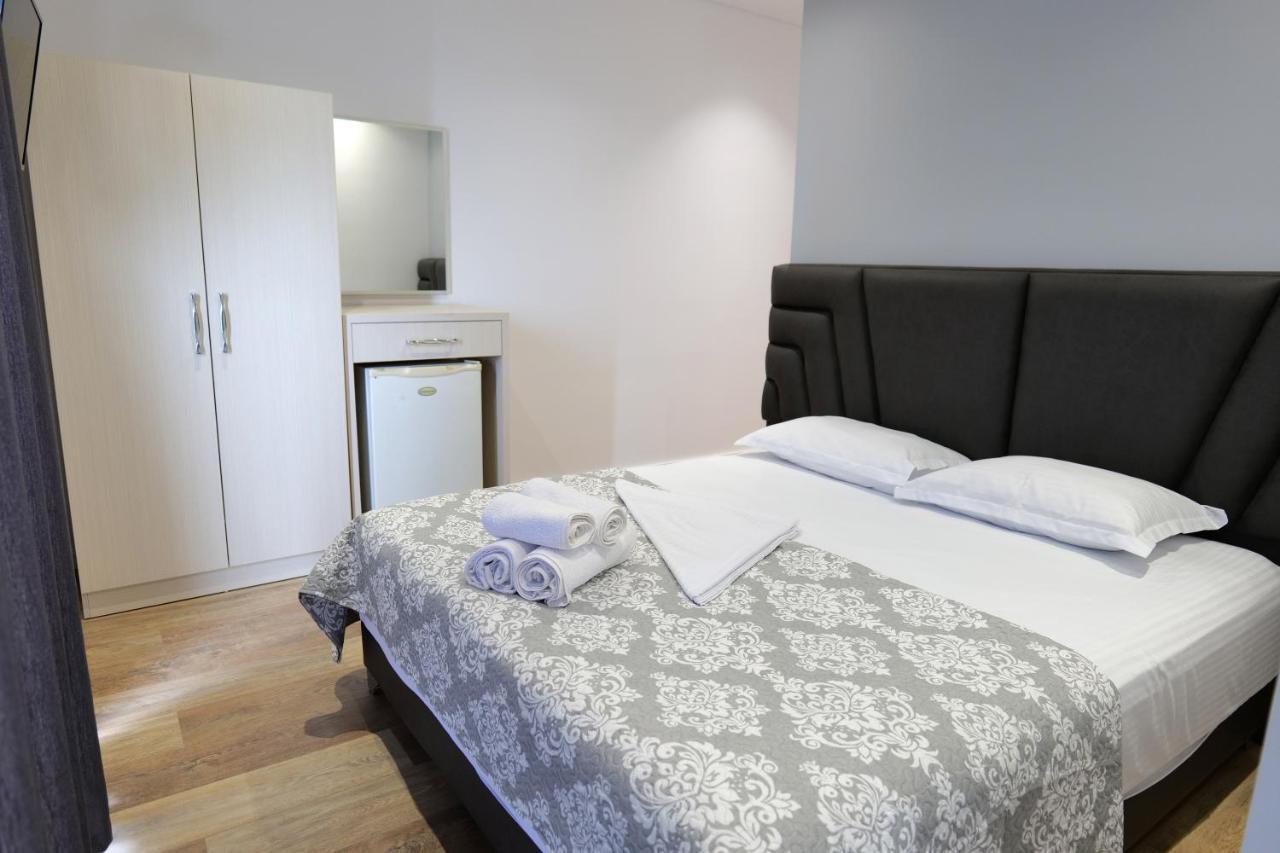 Blue Bay Hotel Sarandë 외부 사진