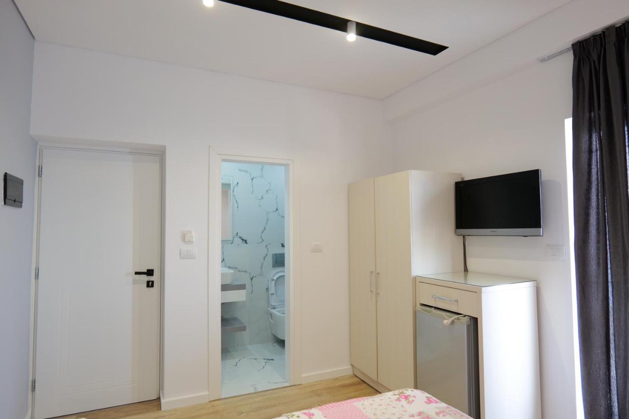 Blue Bay Hotel Sarandë 외부 사진