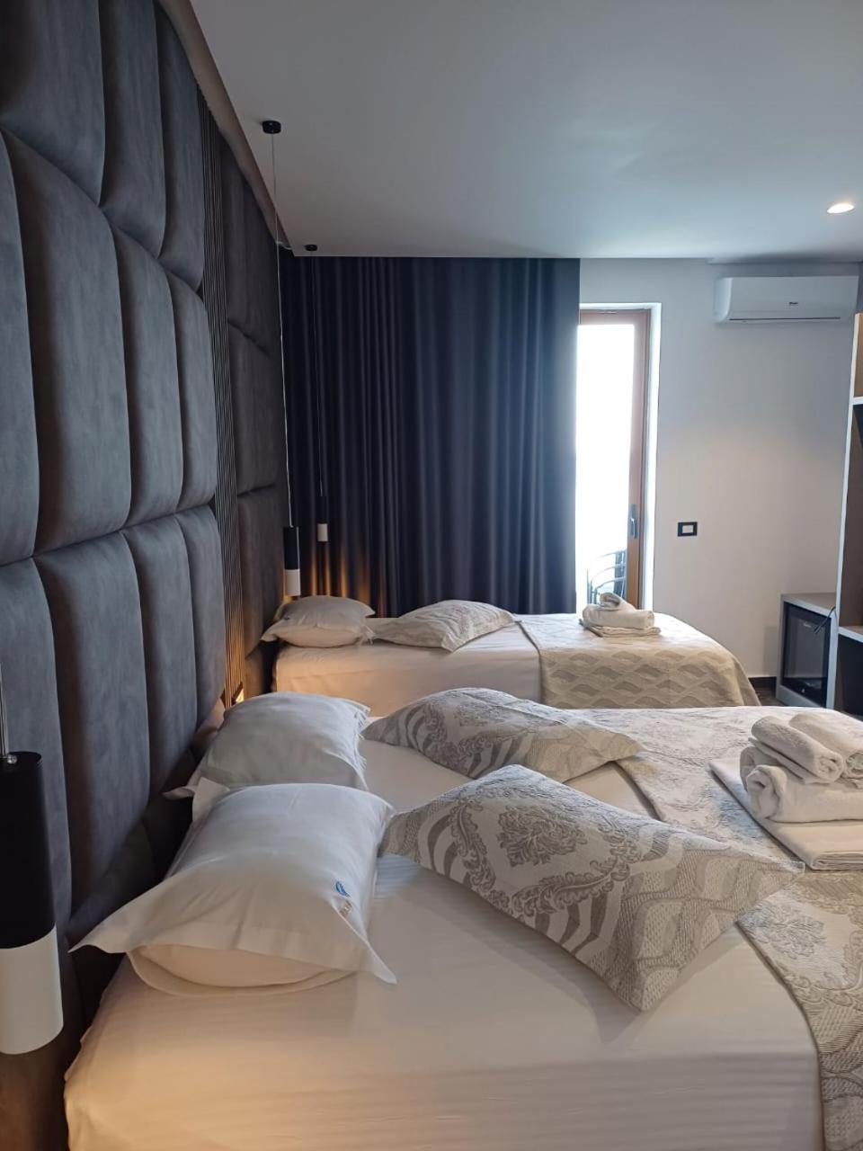 Blue Bay Hotel Sarandë 외부 사진